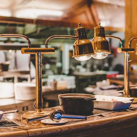 Old Course Hotel St Andrews Esterno foto A chafing dish